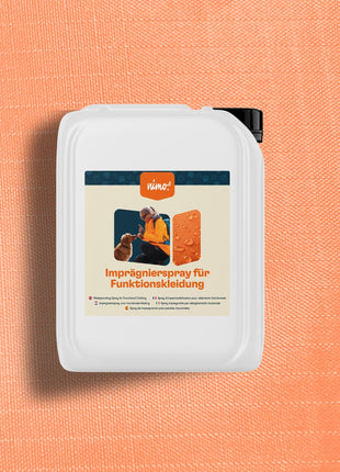 Waterproofing spray for functional clothing